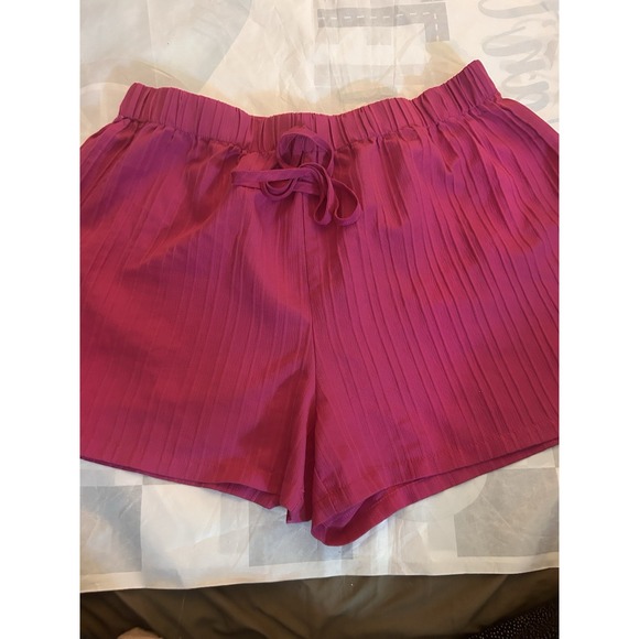 SHEIN Pants - Shein Curve Womens‎ Pink Drawstring Elastic Waist Shorts Crinkled 2XL